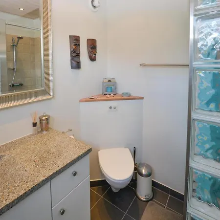 Three Bedroom Holiday In Holiday home